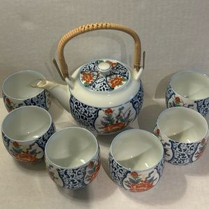VNTG Japanese Imari Tea Set. Tea Pot & 6 Cups